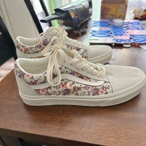 brand new, never worn